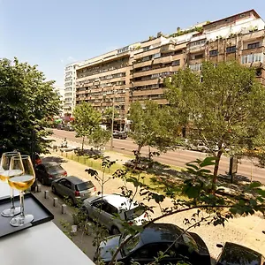  Appartamento Downtown Oasis: With Cozy Charm Romania